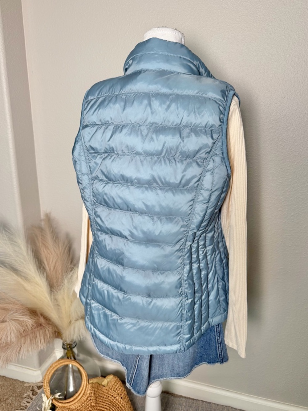 NWT - 32 Degrees - Women's Lightweight Quilted Puffer Vest - Slate Blue - Picture 16 of 16